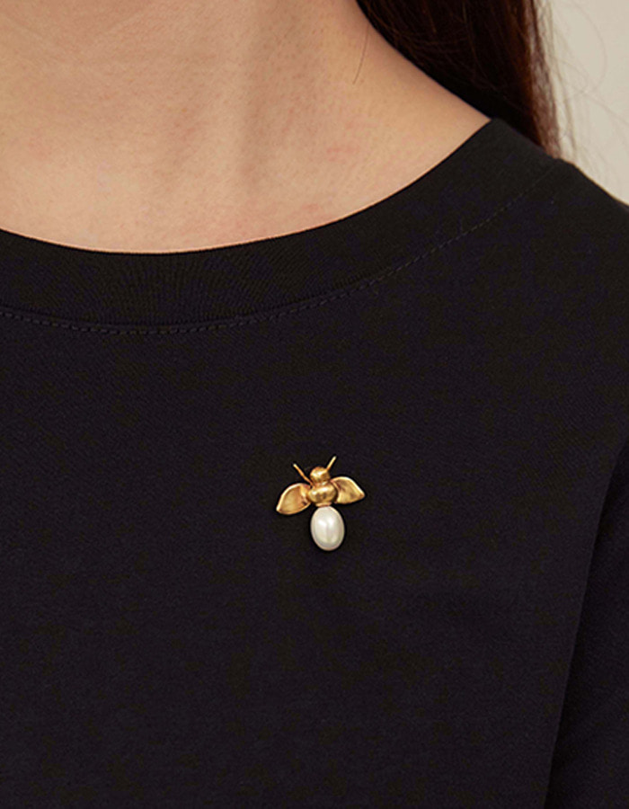 Only al,thing) bee brooch - 7차 재입고