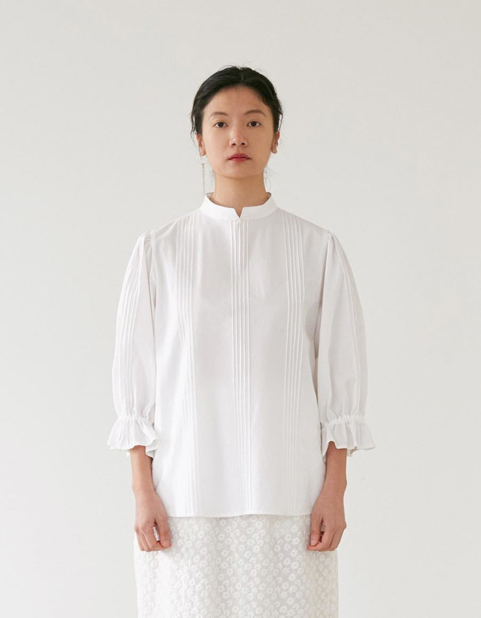 teak) shirring pin-tuck blouse (2colors) - 품절