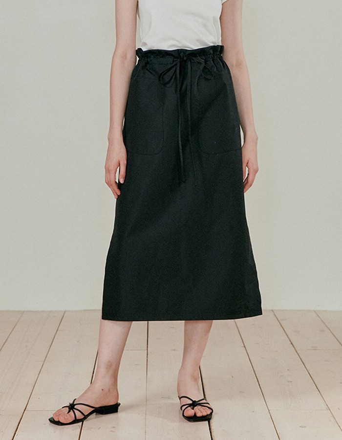 lenuee) String long skirt (Black)