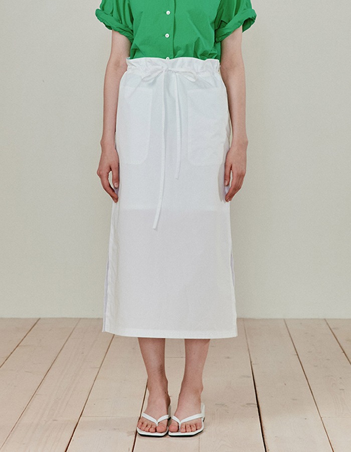 lenuee) String long skirt (White)