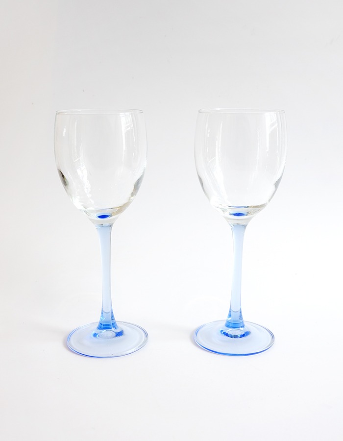 luminarc) blue by chris d&#039;arques wine glass 2차 재입고