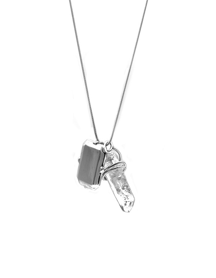 SENSE OPTIC) Solid quartz nacklace