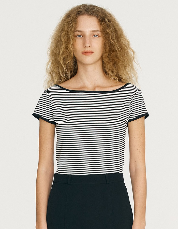 LENUEE) Julie scoop-neck stripe t-shirt _ Black (쇼룸 판매 전용)