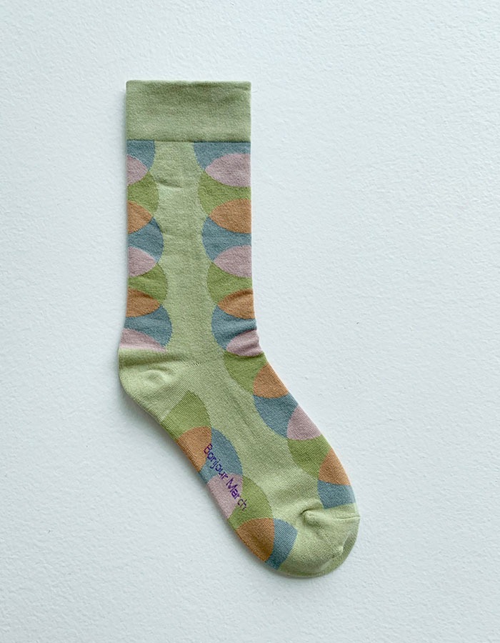 Bonjour March) Overlapping circles socks