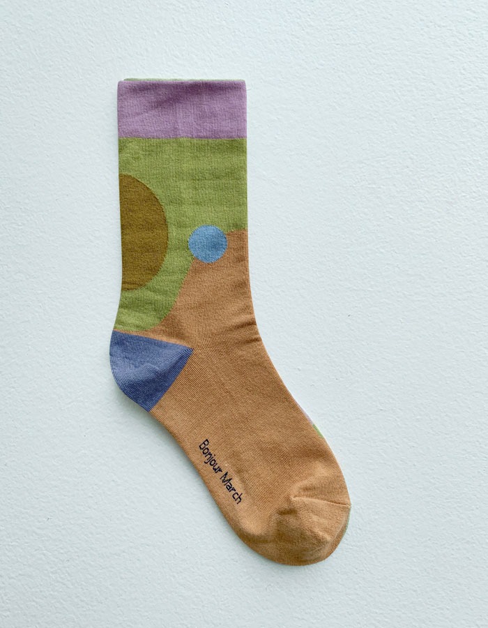 Bonjour March) Drawing socks
