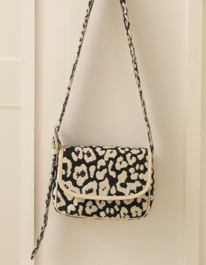 BOLSAC ) Merlot classic bag _ leopard it